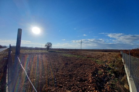 ZADAR ŽERAVA - POSLOVNO GRAĐEVINSKA ZONA 9.000m2