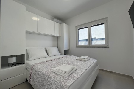 OTOK VIR (ZADAR) - NOVOGRADNJA - ZGRADA S 4 ODVOJENA APARTMANA