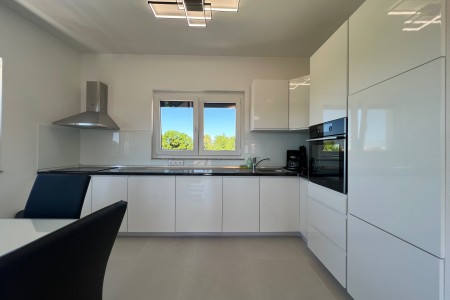 OTOK VIR (ZADAR) - NOVOGRADNJA - ZGRADA S 4 ODVOJENA APARTMANA