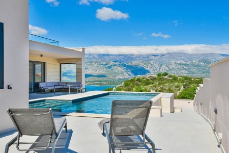 VINJERAC - MODERN LUXURY VILLA FOR SALE - FULLY FURNISHED AND COMPLETELY EQUIPPED