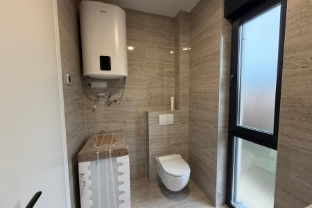 Plovanija - novi (2026) stan na prodaji, namje&scaron;ten 