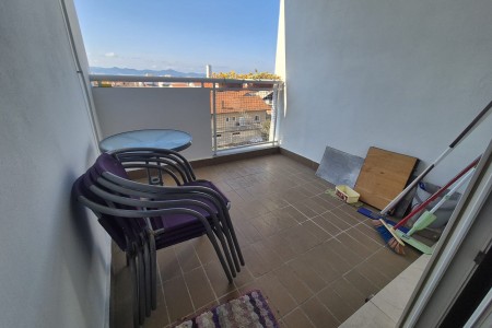 Prodaja stana Bili Brig Zadar - pogled na more!