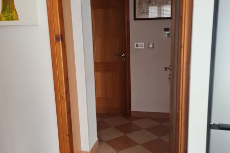TROSOBAN STAN U KUĆI- SMILJEVAC, ZADAR - PRODAJA
