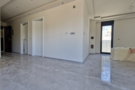 PRODAJA CIJELE ZGRADE U KOMPLETU - NOVOGRADNJA - PLOVANIJA