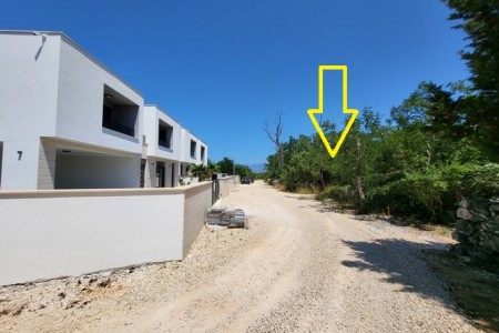 TOP GRAĐEVINSKO ZEMLJIŠTE 673 m2 - ZATON KOD ZADRA, vlasništvo čisto 1/1 bez tereta